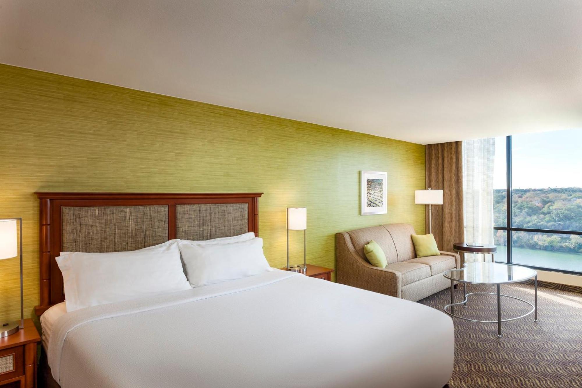 Holiday Inn Austin -Town Lake By Ihg Exteriör bild